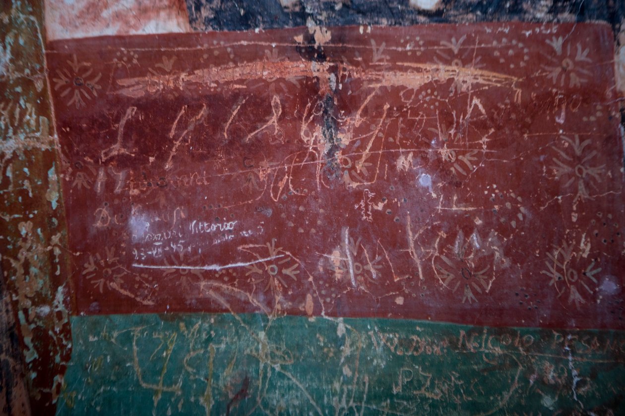 Grafiti detayı, St. Rock Kilisesi, Dragic, Hırvatistan by Unknown