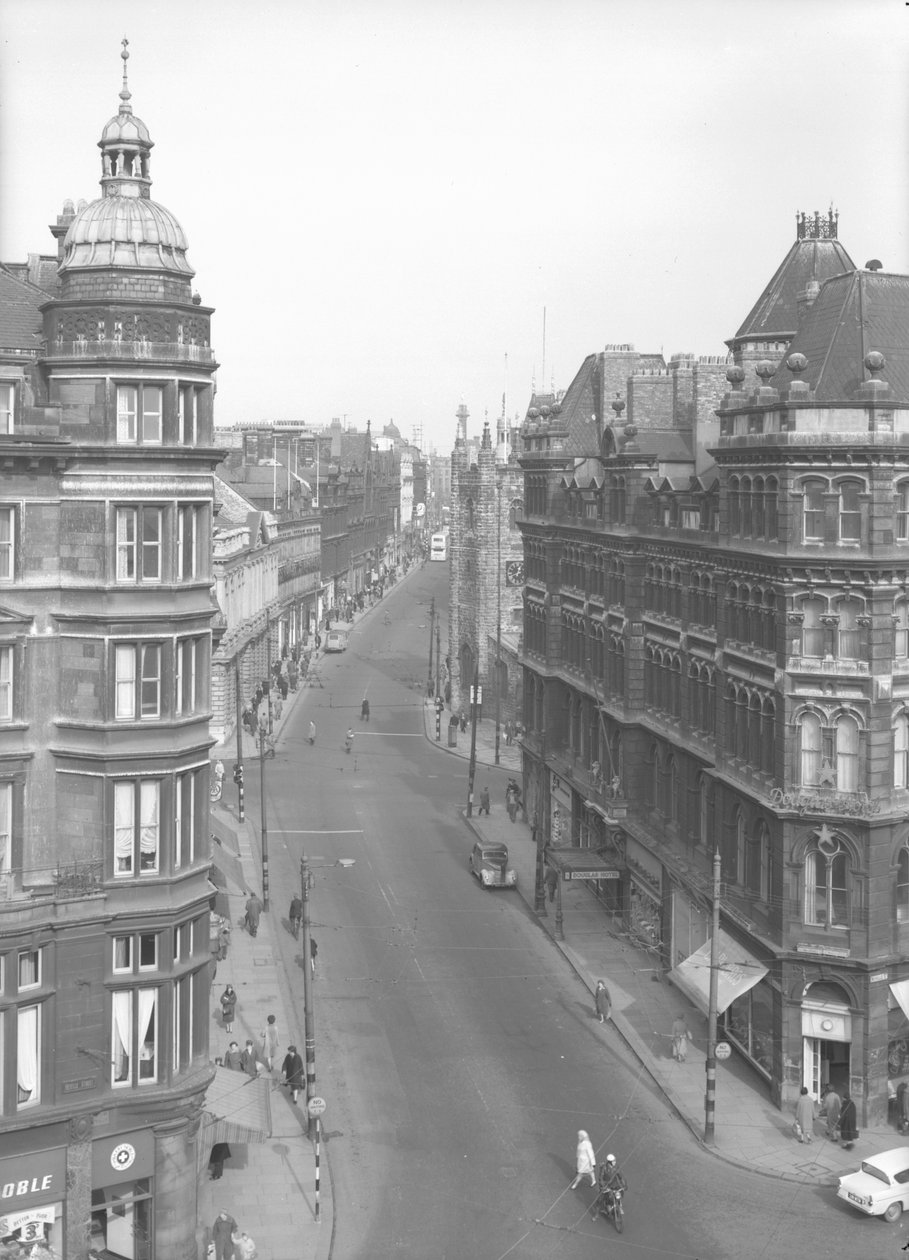 Grainger Caddesi boyunca görünüm, Newcastle upon Tyne, Mart 1963 (bw fotoğraf) by Unbekannt Unbekannt