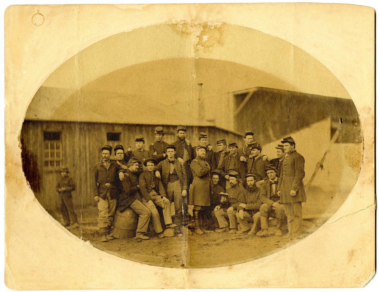 Birlik subayının (muhtemelen Alba M. Tucker) Louisville, Ky