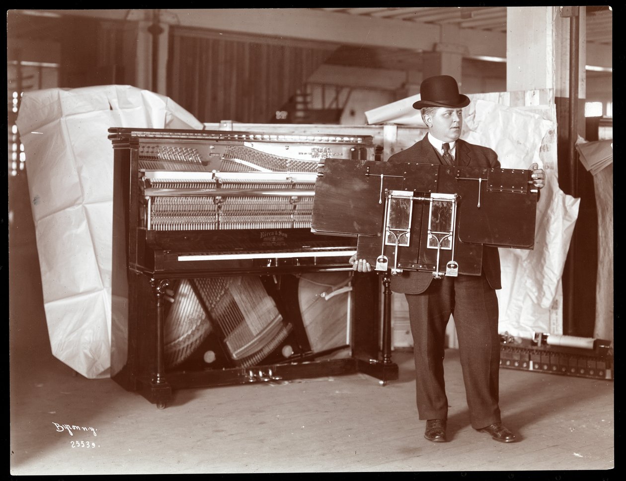Ricca ve Son Piano Co.