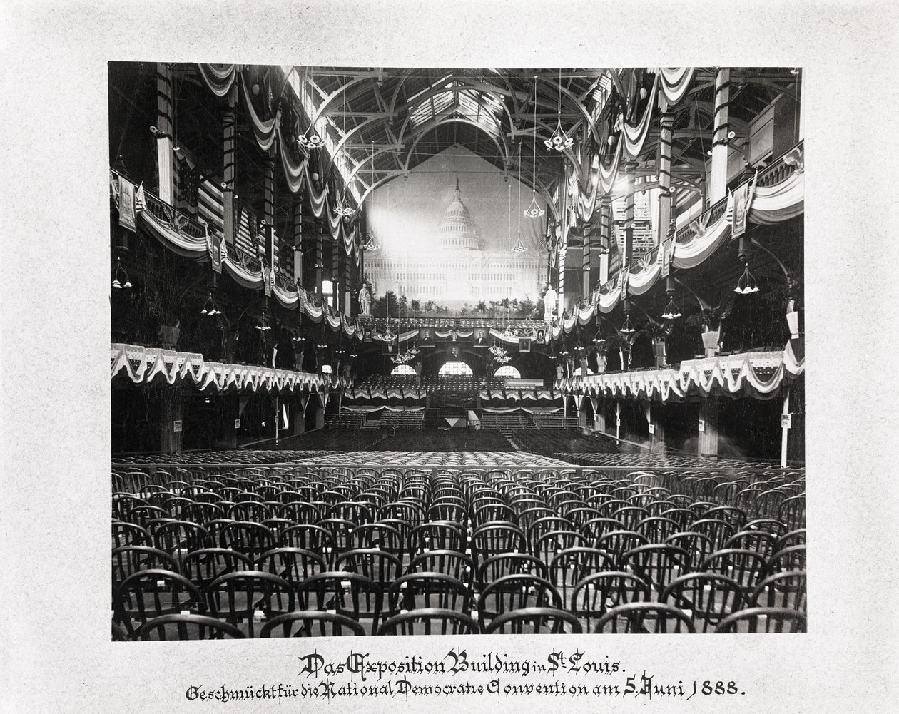 St. Louis Sergisi ve Müzik Salonu by Unknown