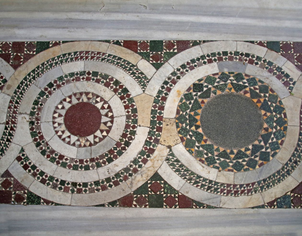 Kaşmati Kaldırımı by Unknown