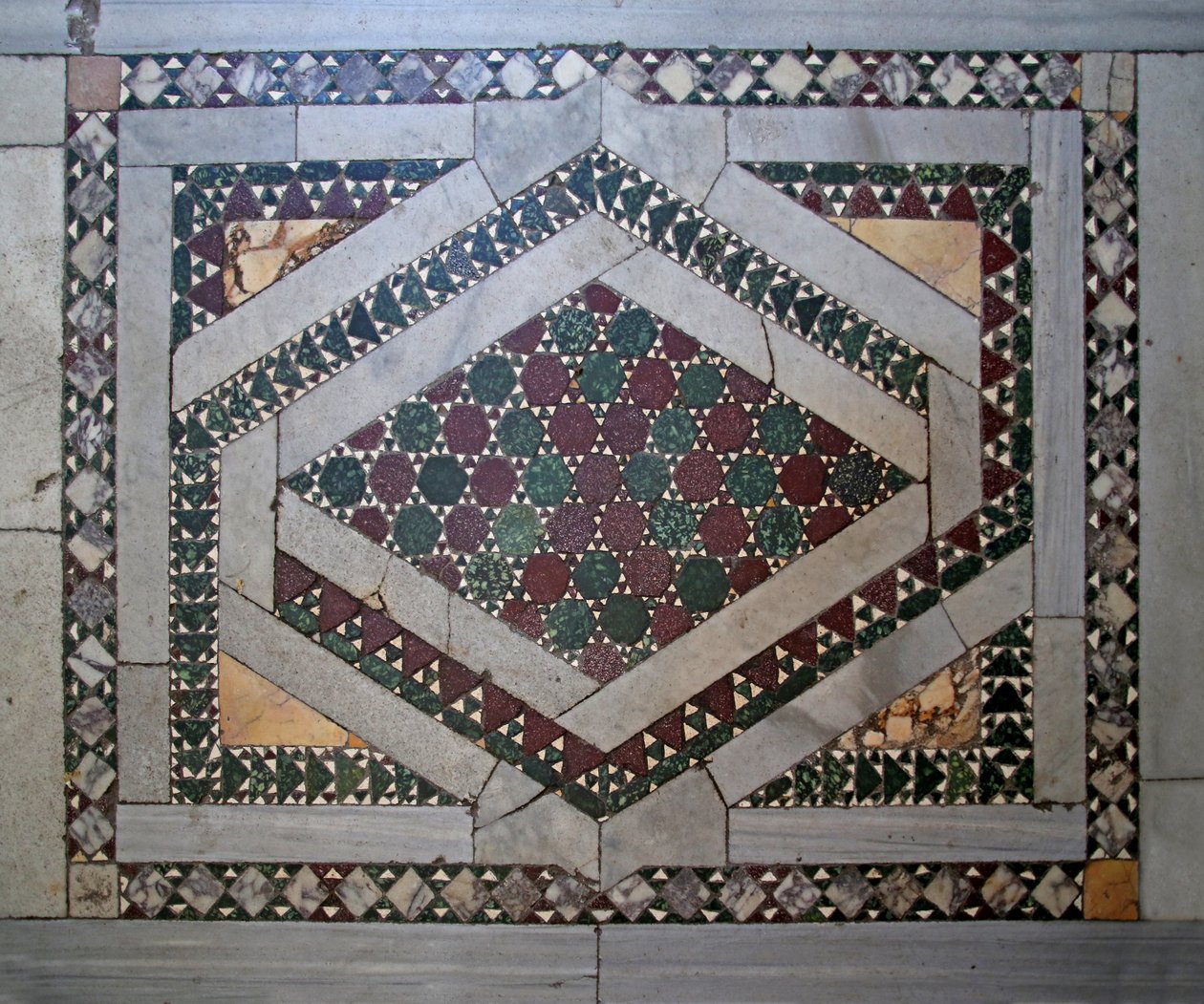 Kaşmati Kaldırımı by Unknown
