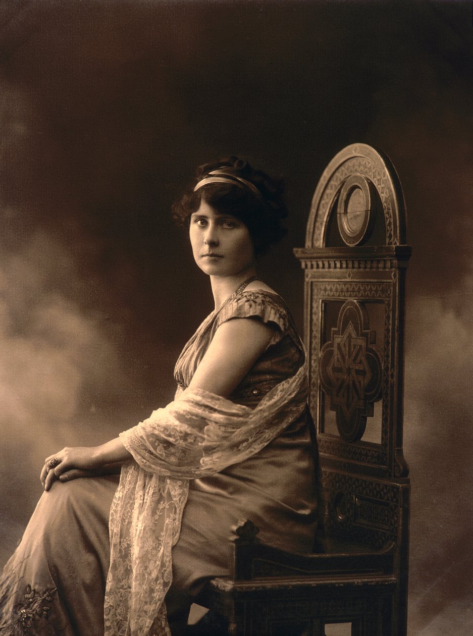 Dramatik aktris by Unknown