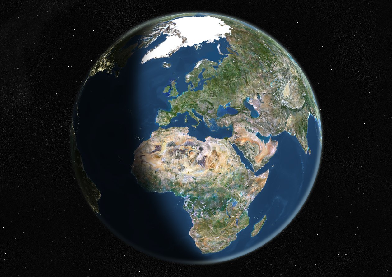 Avrupa ve Afrika Merkezli Küre, Gerçek Renkli Uydu Görüntüsü by Unknown