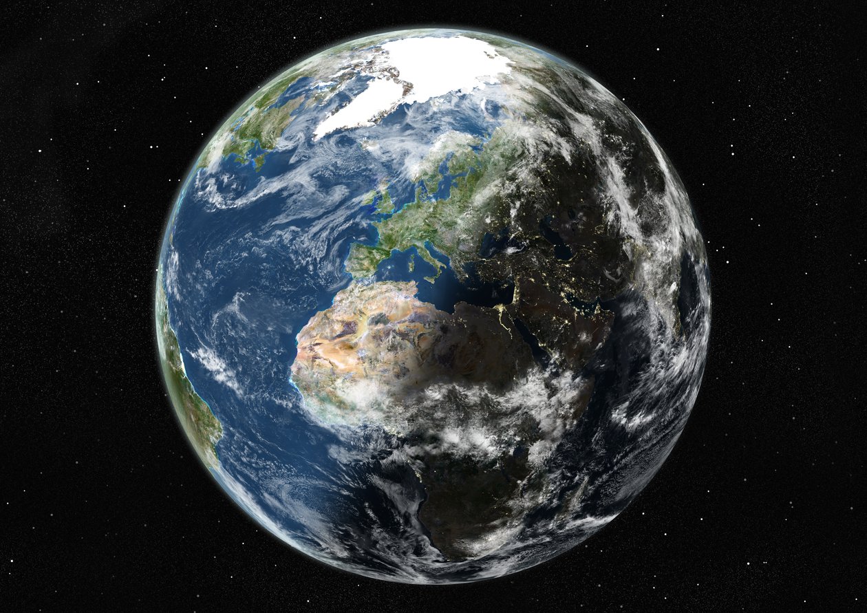 Avrupa ve Afrika Merkezli Küre, Gerçek Renkli Uydu Görüntüsü by Unknown
