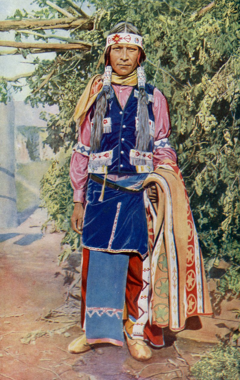 Kuzey Amerika. New Mexico Apaçisi. 1920 by Unknown