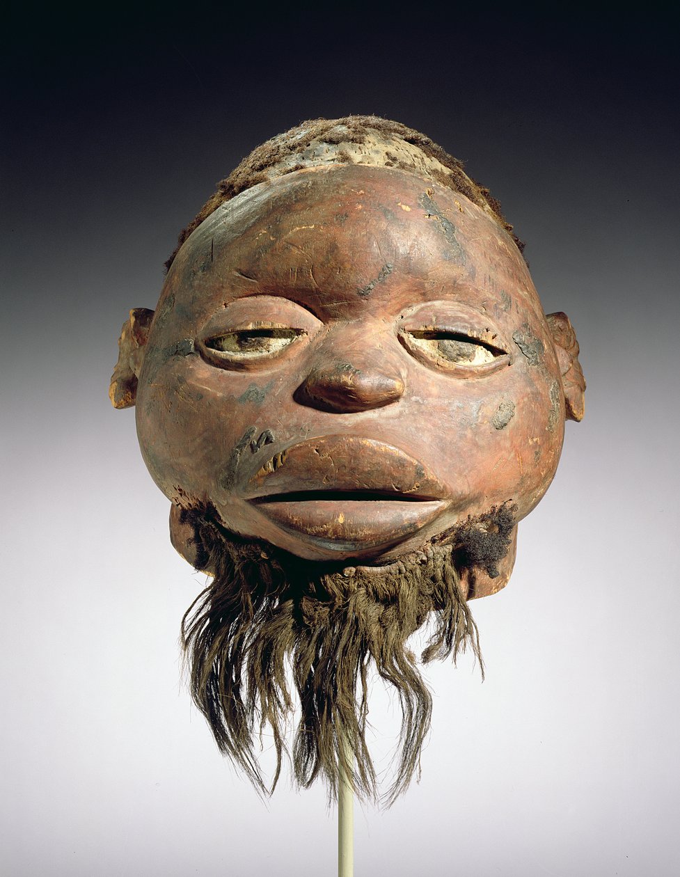 Lipiko Mask, Makonde Culture, Mozambik (ahşap, saç, lif ve pigment) by African