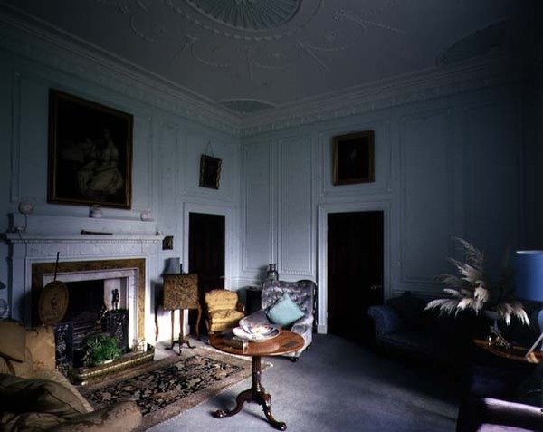 Neo-klasik müzik aletleri frizli misafir odası, Belle Isle, Windermere, Cumbria by English School