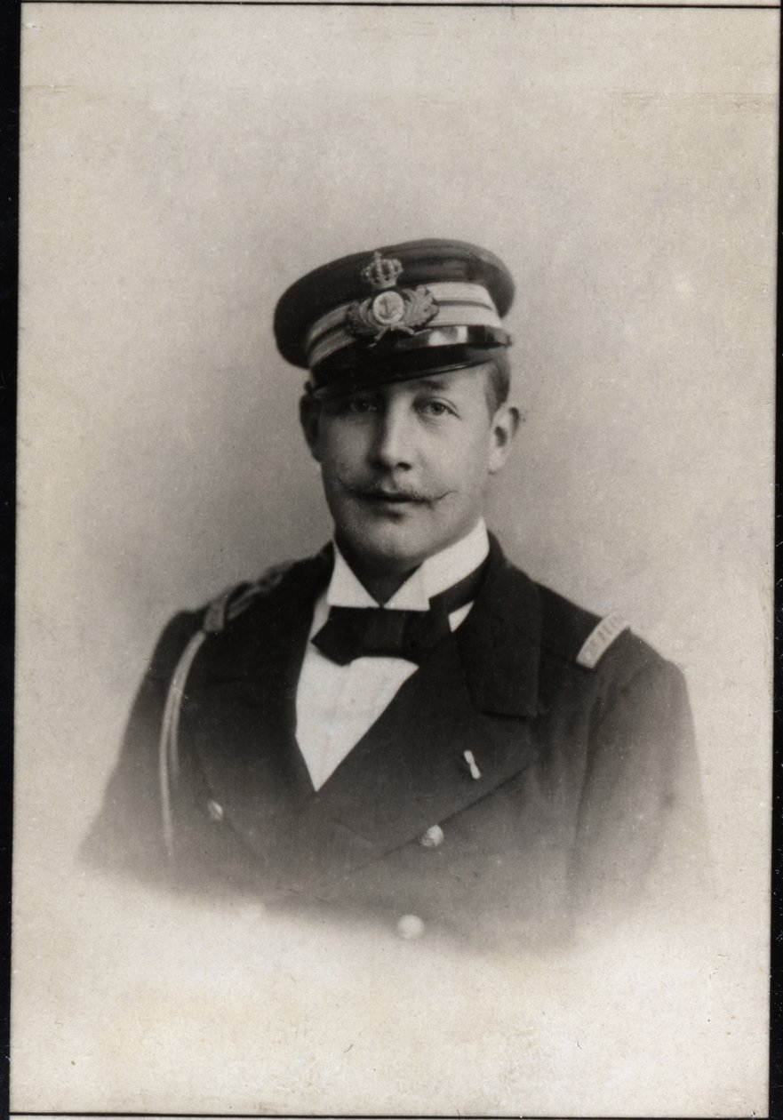 Yunanistan ve Danimarka Prensi George (1869-1957) portresi. by French Photographer
