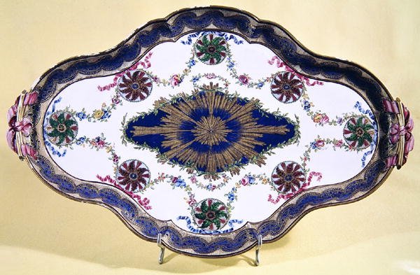 Sevr yemek tabağı (porselen) by French School