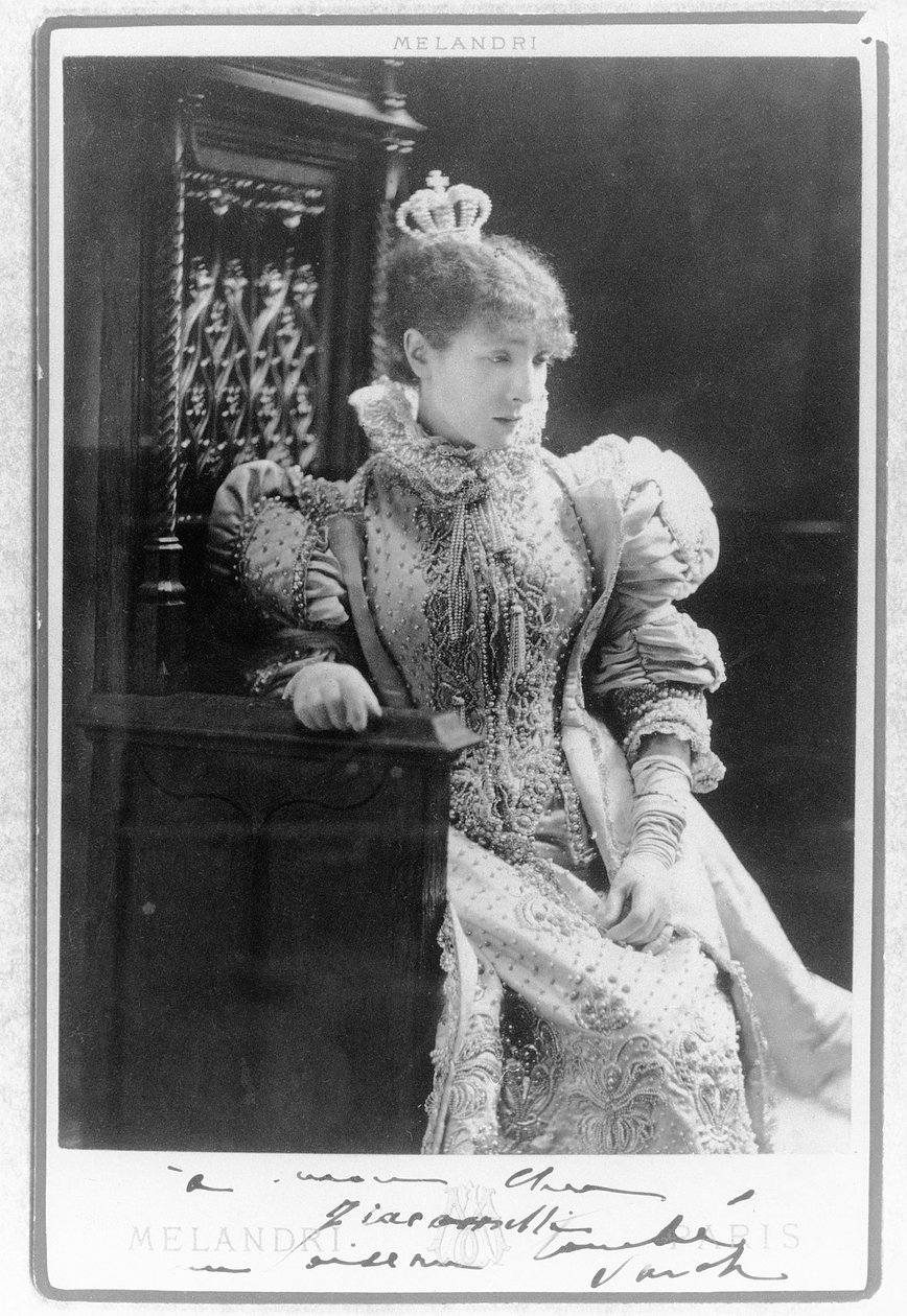 Sarah Bernhardt (1844-1923), Victor Hugo