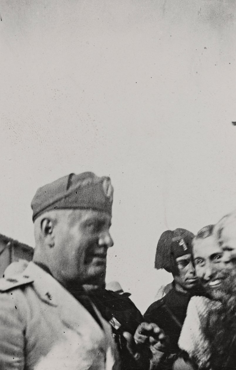 " Duce " albümü: Benito Mussolini Sicilya