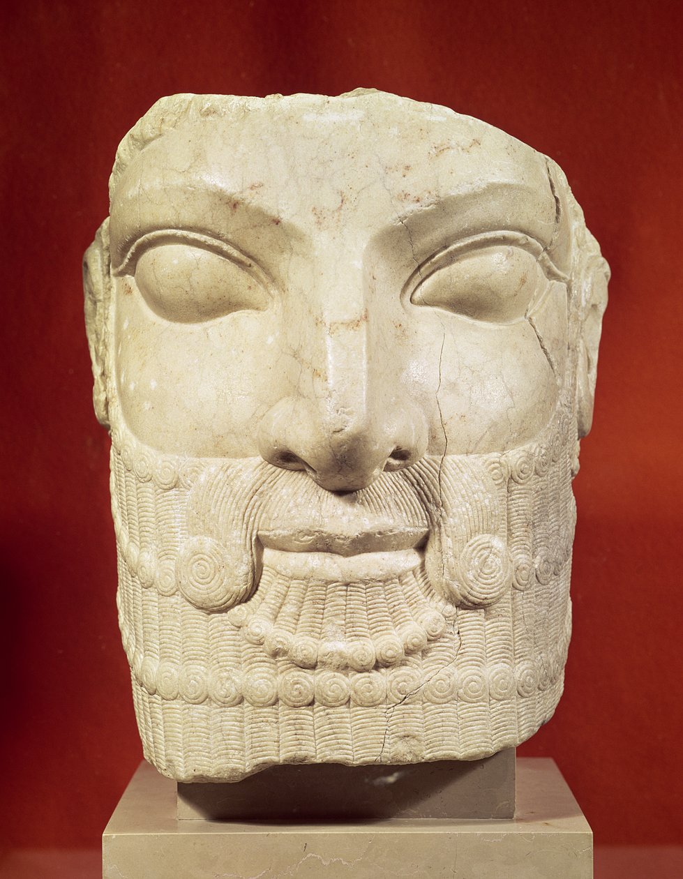 Kraliyet başı (mermer) by Achaemenid