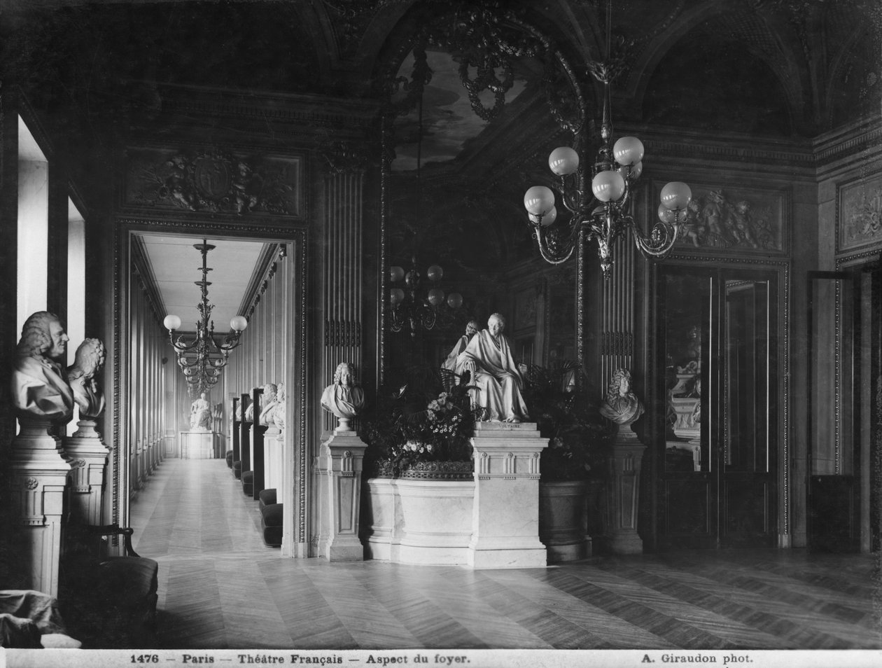 Comedie Francaise, fuayeden görünüm, 1902