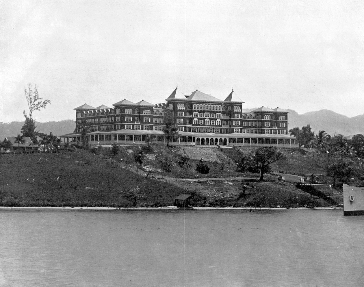 Titchfield Oteli, Port Antonio, Jamaika, c1905. by Adolphe Duperly and Son