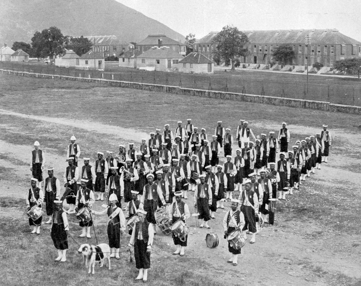 Batı Hintli grup, Up-Park-Camp, Jamaika, c1905 by Adolphe Duperly and Son