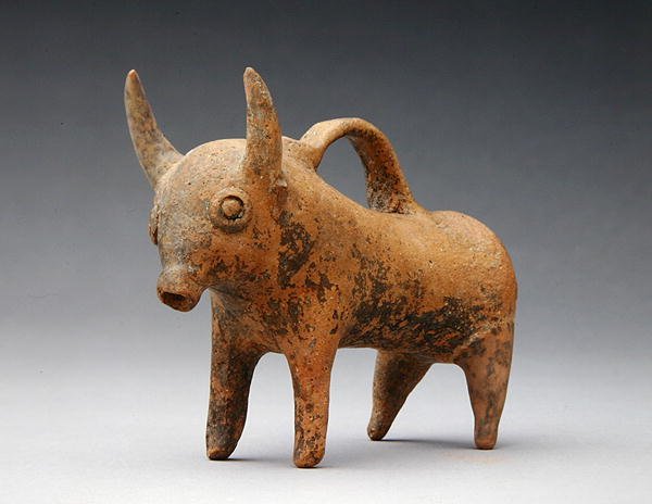 Öküz Şeklindeki Kavanoz, MÖ 1575-1400 dolayları (seramik) by Age Bronze