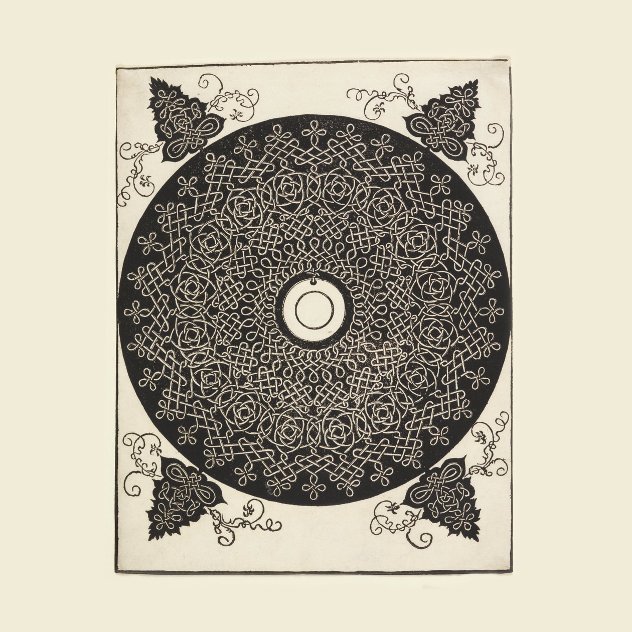 Üçüncü Düğüm (Beyaz Madalyonlu Geçmeli Desen) by Albrecht Dürer