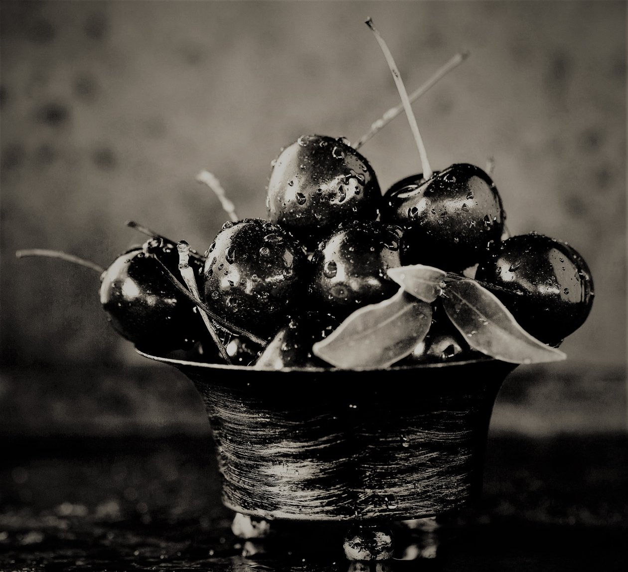 Kirazlar,2019,(fotoğraf) by Alex Caminker
