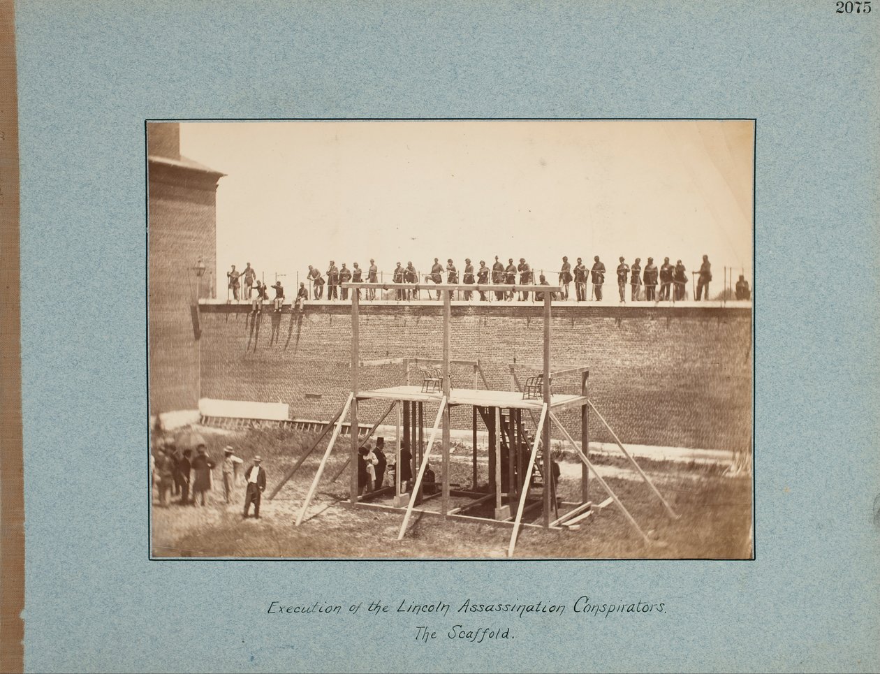 Lincoln Suikastı Komplocularının İnfazı. İskele. by Alexander Gardner