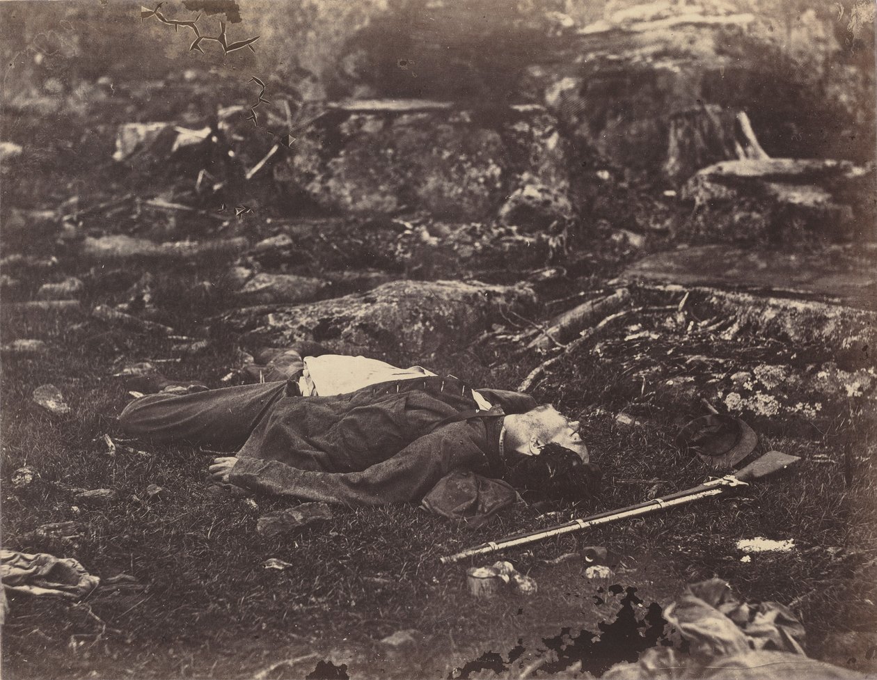 Bir Keskin Nişancının Son Uykusu, Gettysburg, Pensilvanya by Alexander Gardner