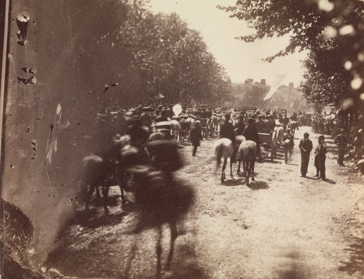 [Grand Army Review, Pennsylvania Avenue, Washington], 23 veya 24 Mayıs 1865. by Alexander Gardner