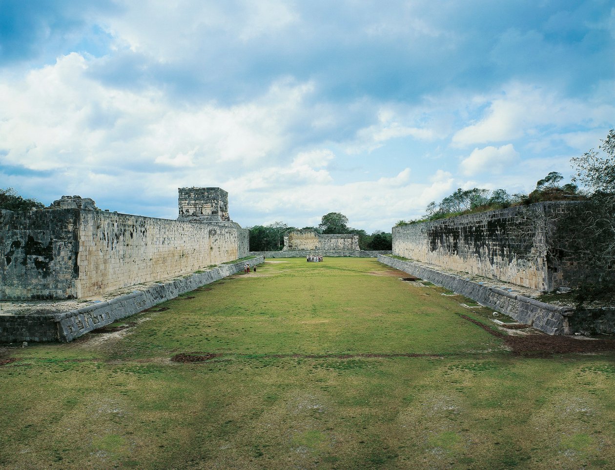 Meksika, Yucatan Eyaleti, Chichen Itza, Great Ballcourt by Nicolas Toussaint Charlet