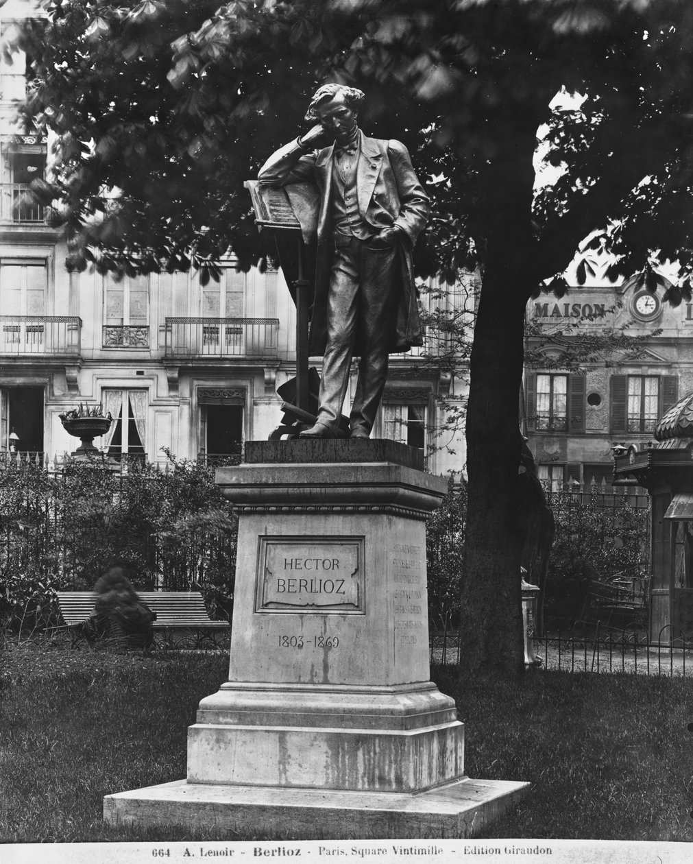 Hector Berlioz Anıtı, Vintimille Meydanı, 1884 (taş ve bronz) by Alfred Charles Lenoir