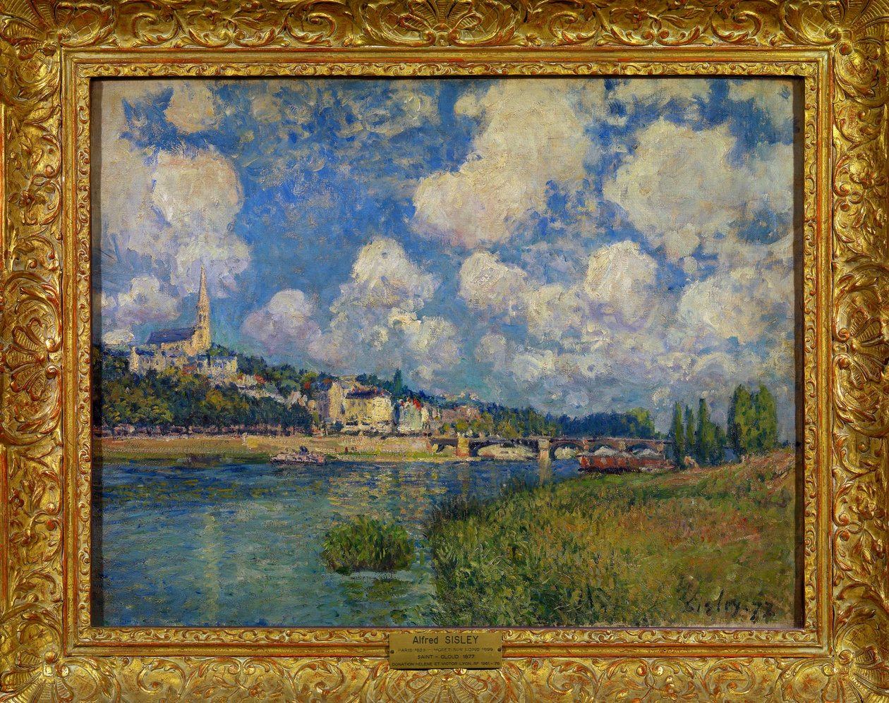 Paris yakınlarındaki Aziz Bulut