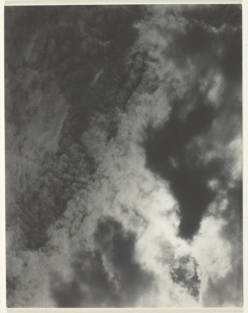 Eşdeğer by Alfred Stieglitz