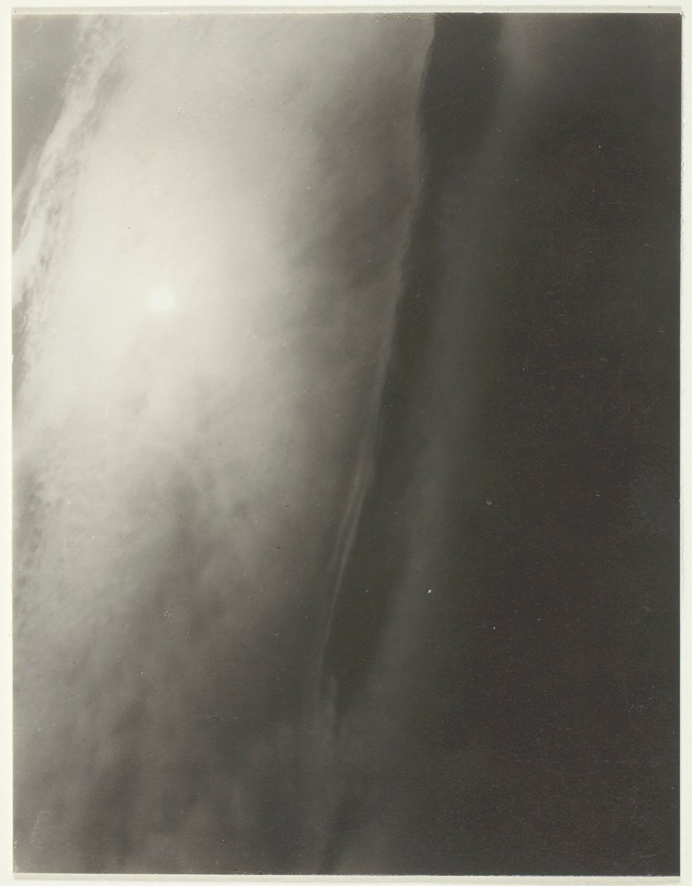 Eşdeğer by Alfred Stieglitz