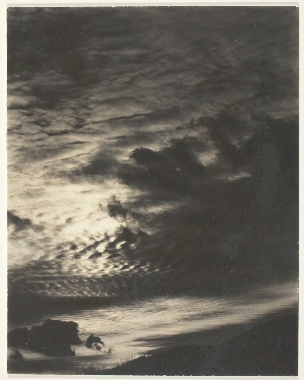 Eşdeğeri, Set A Third Set, Baskı 1, 1929. by Alfred Stieglitz