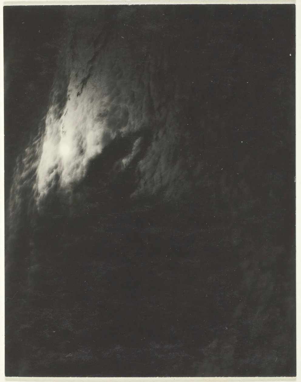 Eşdeğeri, Set A Third Set, Baskı 8, 1929. by Alfred Stieglitz