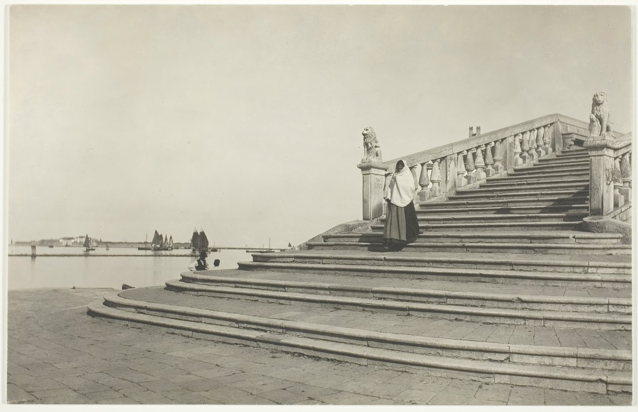 Venedik Taşları, Chioggia, 1887, 192039