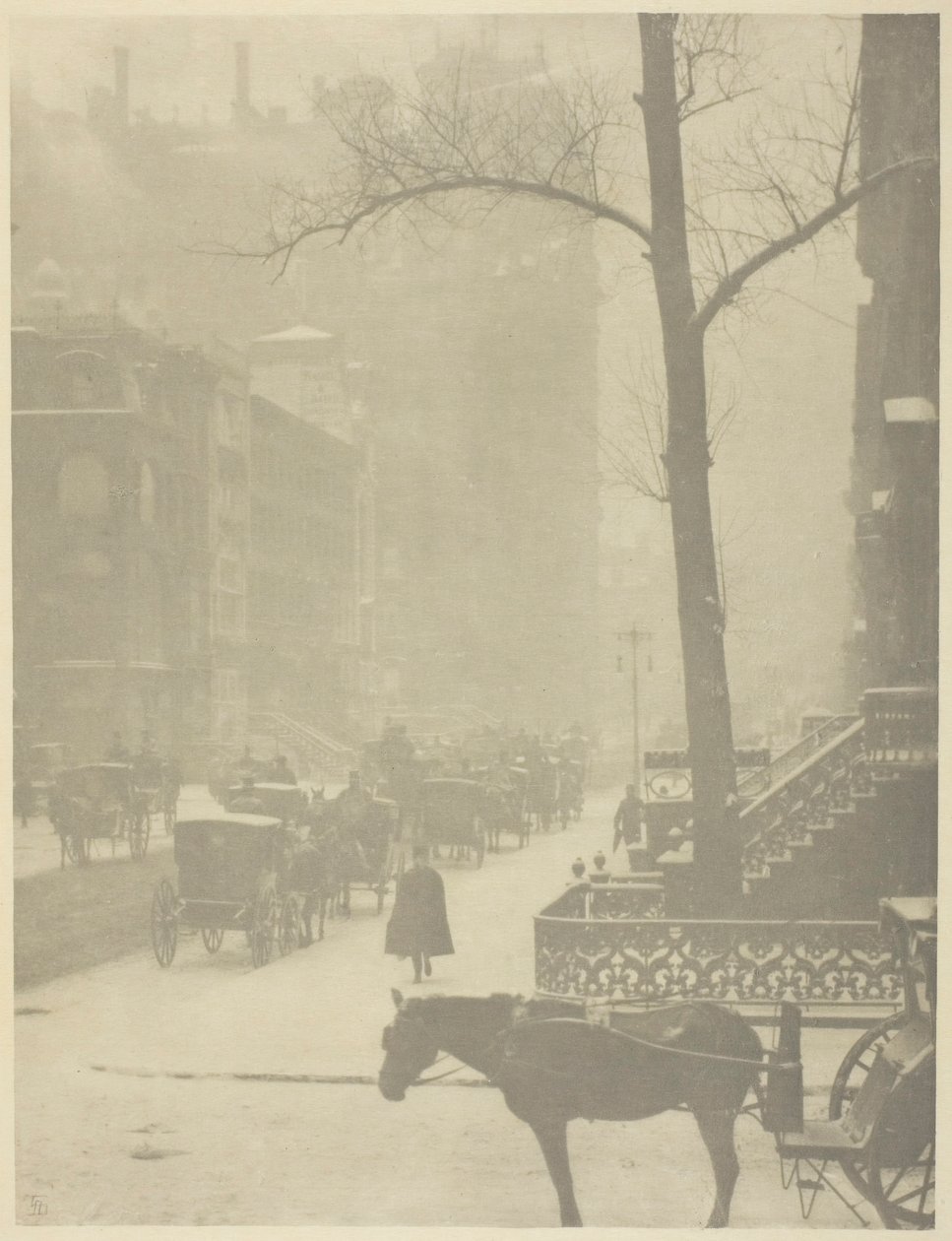 Sokak, Beşinci Cadde, 190001, 190304 basılmıştır. by Alfred Stieglitz