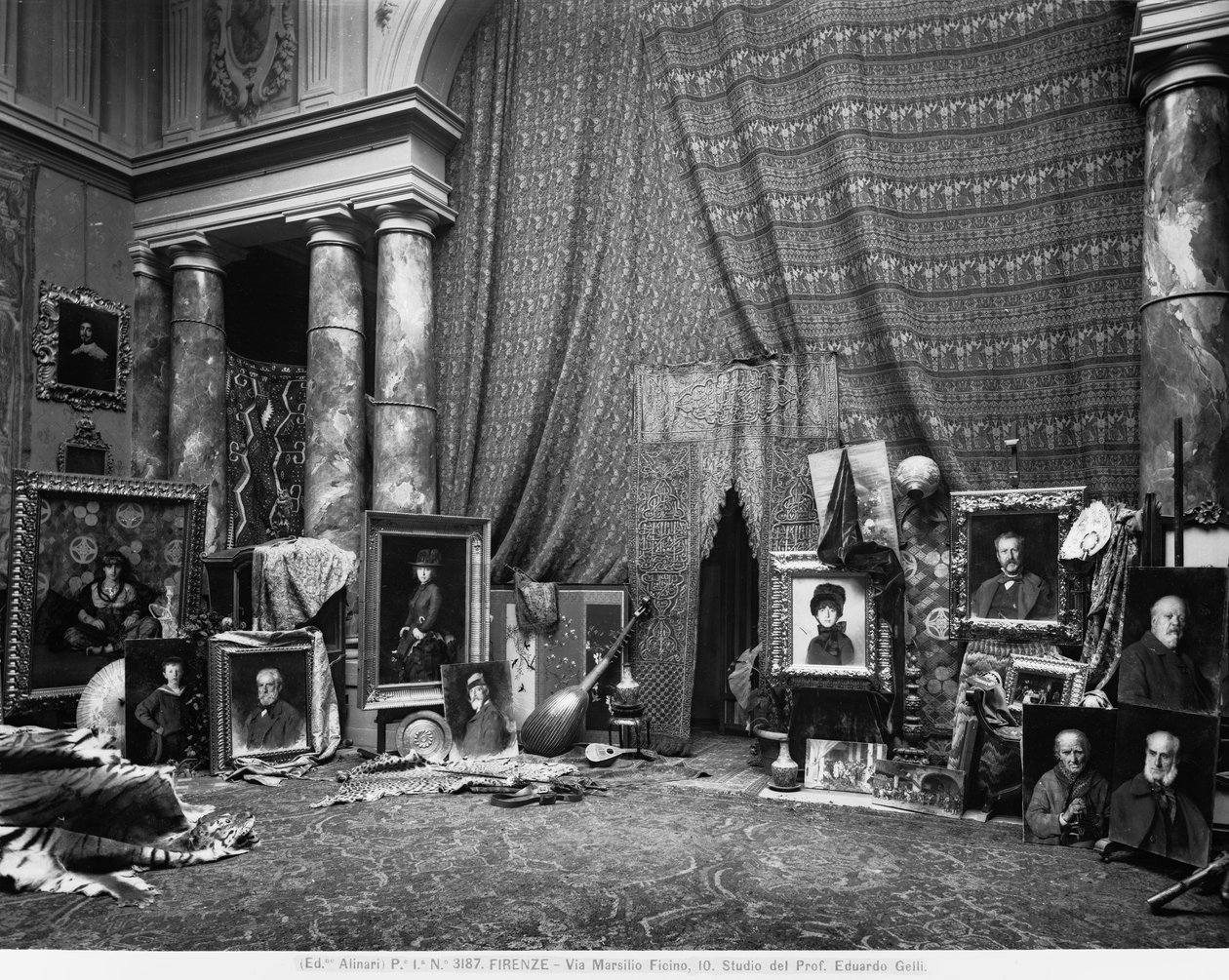 Studio of the Florentine painter Eduardo Gelli, in Via Marsilio Ficino 10, Frorence (b/w photo) by Fratelli Alinari