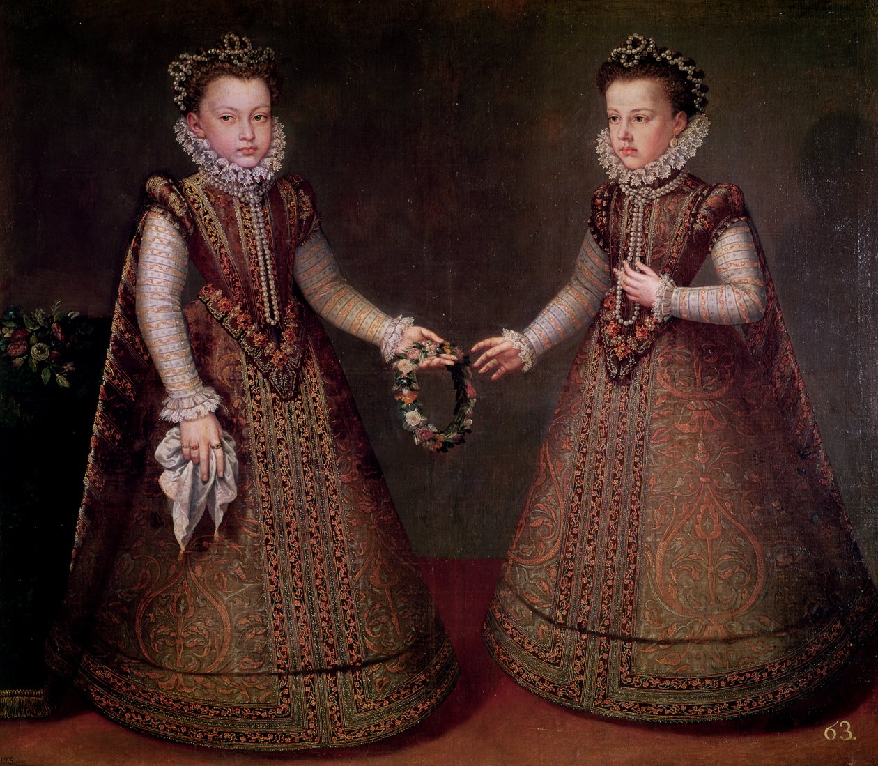 İnfantas Isabella Clara Eugenia (1566-1633), Hollanda Valisi ve Catalina Micaela (1567-97), Savoy Düşesi, 1575 by Alonso Sánchez Coello