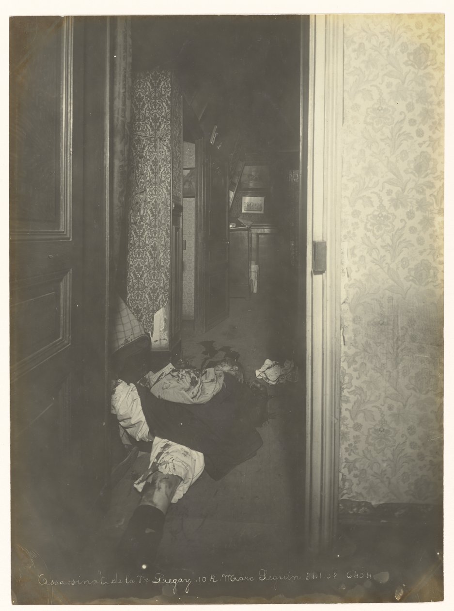  by Alphonse Bertillon