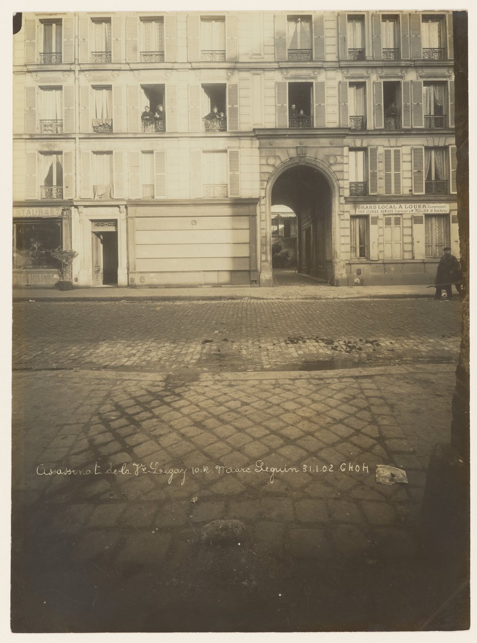  by Alphonse Bertillon