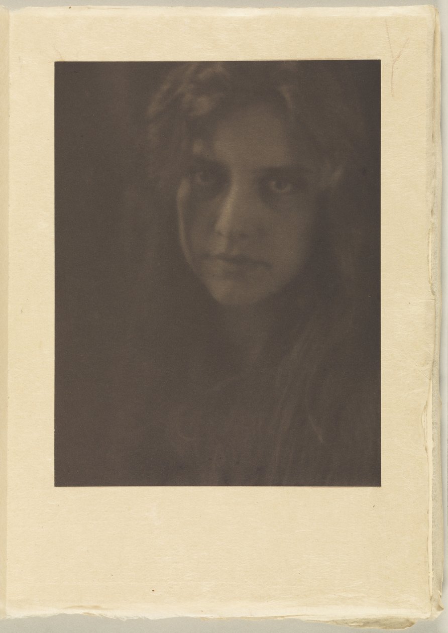 Çalışma - Bayan R by Alvin Langdon Coburn