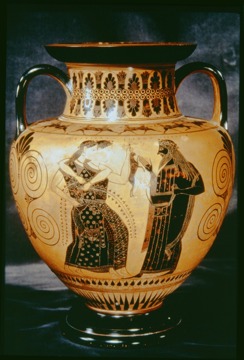 Bir Dionysos sahnesini betimleyen tavan arası siyah figürlü amfora, MÖ 540-530 (toprak çanak çömlek) by Amasis Painter
