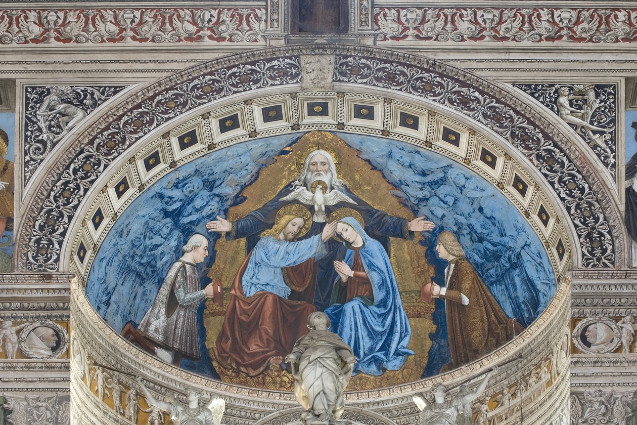 Francesco ve Ludovico Sforza arasında Tanrı ve Kutsal Ruh ile Meryem Ana