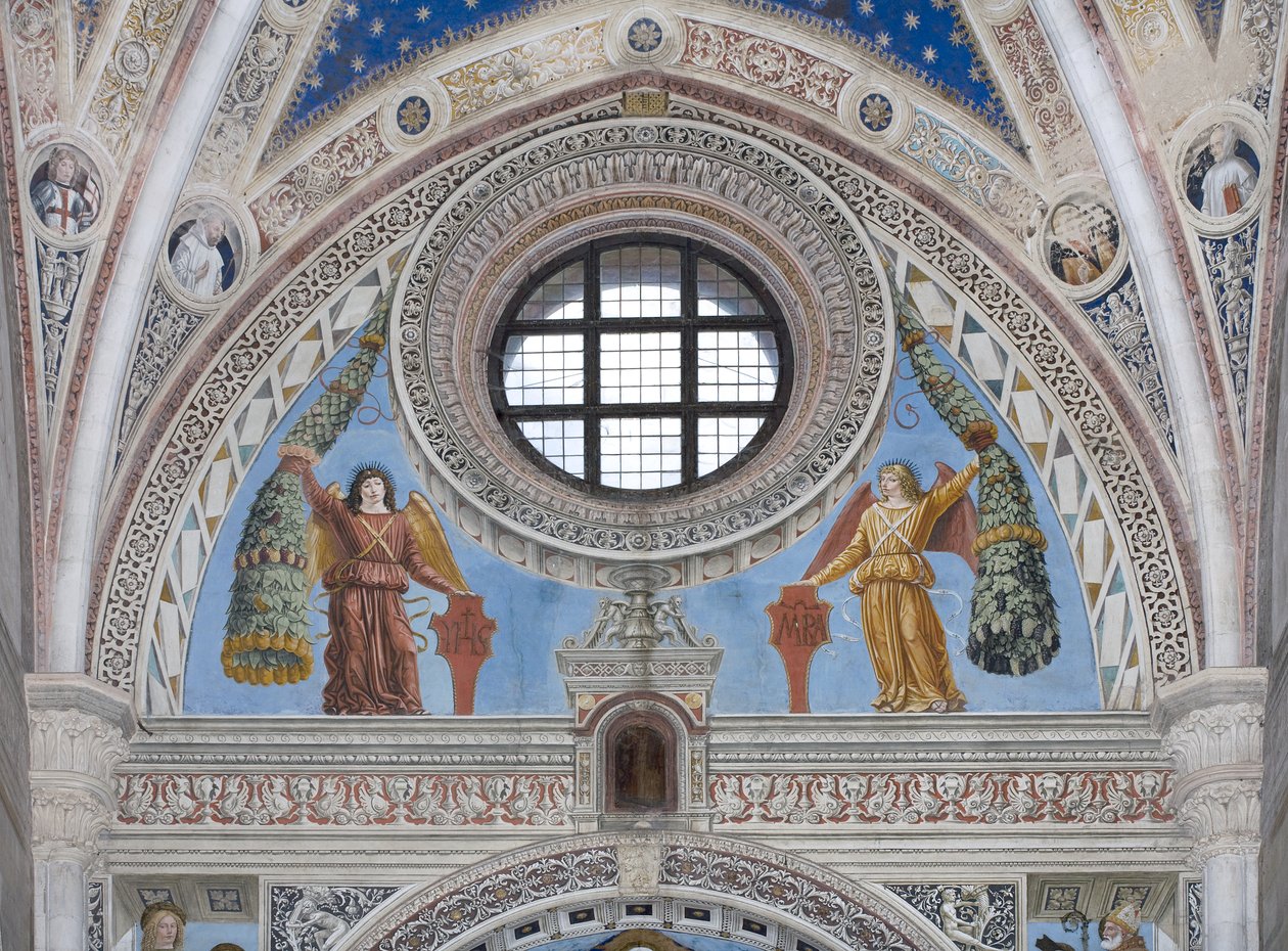 Kırmızı kalkanlı ve süslemeli melekler by Ambrogio da Fossano