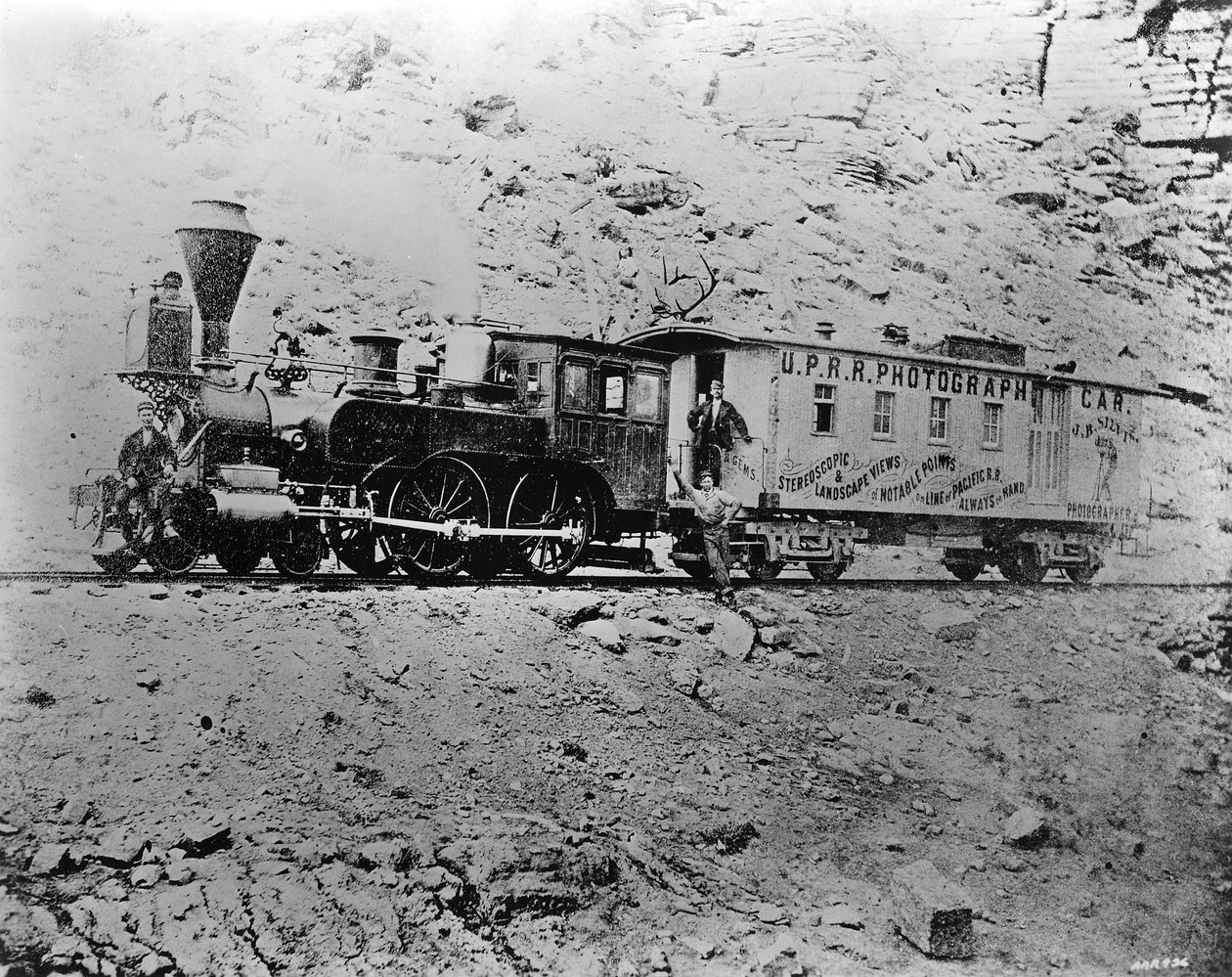 J.B. Silvis U.P.R.R. Point of Rocks yakınlarındaki Fotoğraf Arabası, Wyoming, 1868 dolayları by American Photographer