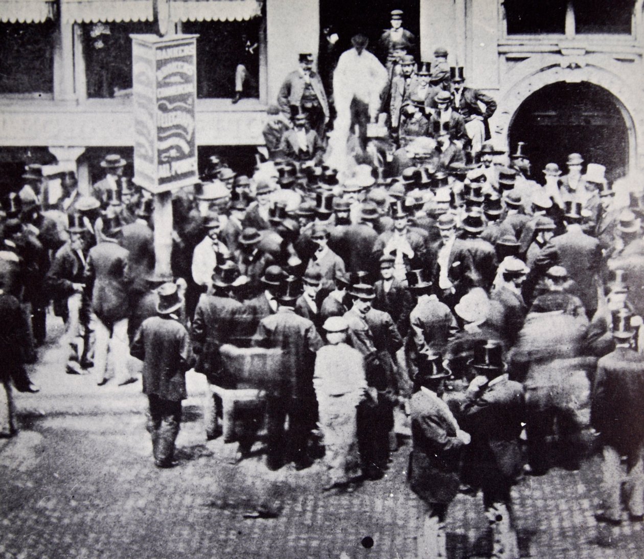 New York Altın Borsası, 1863 by American Photographer