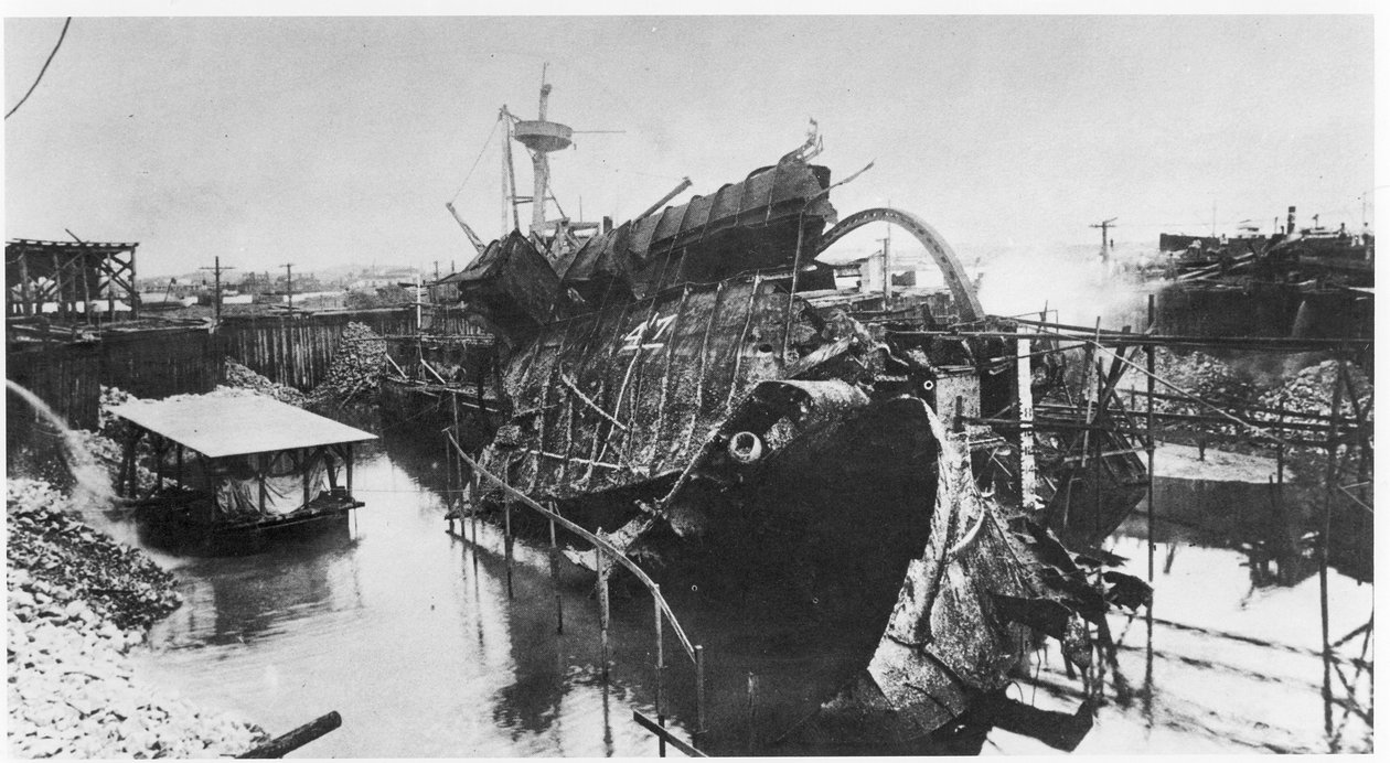USS Maine Felaketi, 1898 (bkz. 206525, 206527) by American Photographer