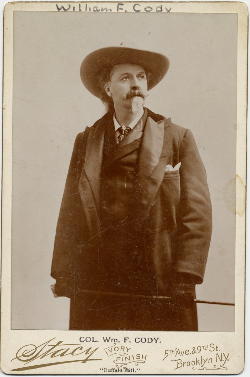 William Frederick Cody, Buffalo Bill (1846-1917), Amerikalı asker ve sanatçı, fotoğraf Stacy, Brooklyn (albüm fotoğrafı) by American Photographer
