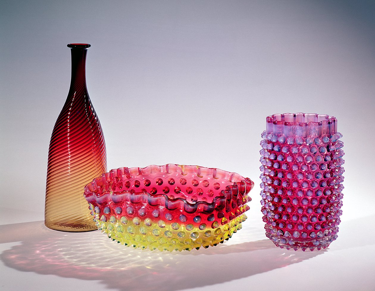 Amberina şişesi, New England Glass Company, 1885 by American School