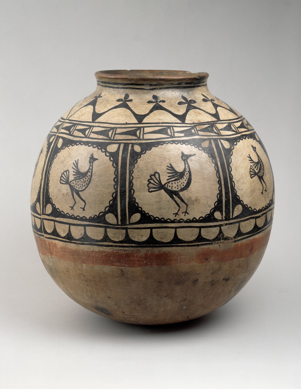 Çerçevelerde kuşlu Chochiti saklama kavanozu (olla), c.1885 (seramik) by American School